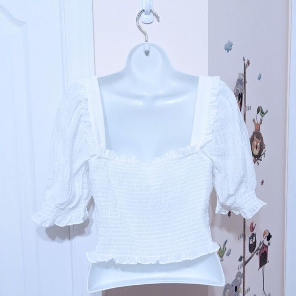 H&m puff sleeves smocked white peasant blouse Medium @K1 - Picture 3 of 11